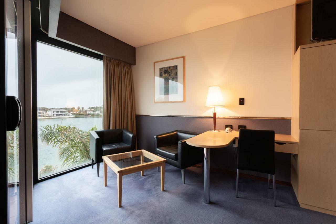 Lakes Hotel Adelajda Zewnętrze zdjęcie